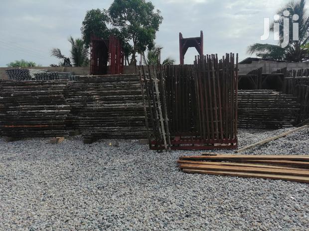 Scaffold/Painting/Scaffolds/Decking /Formworks/Metals · Photo 1