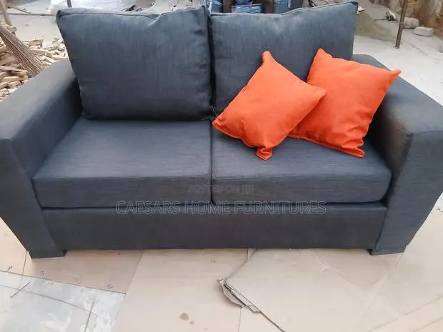 Brand New 2 Seater · Photo 1