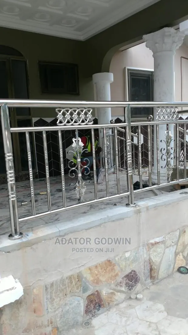 Stainless Steel Handrails · Photo 1