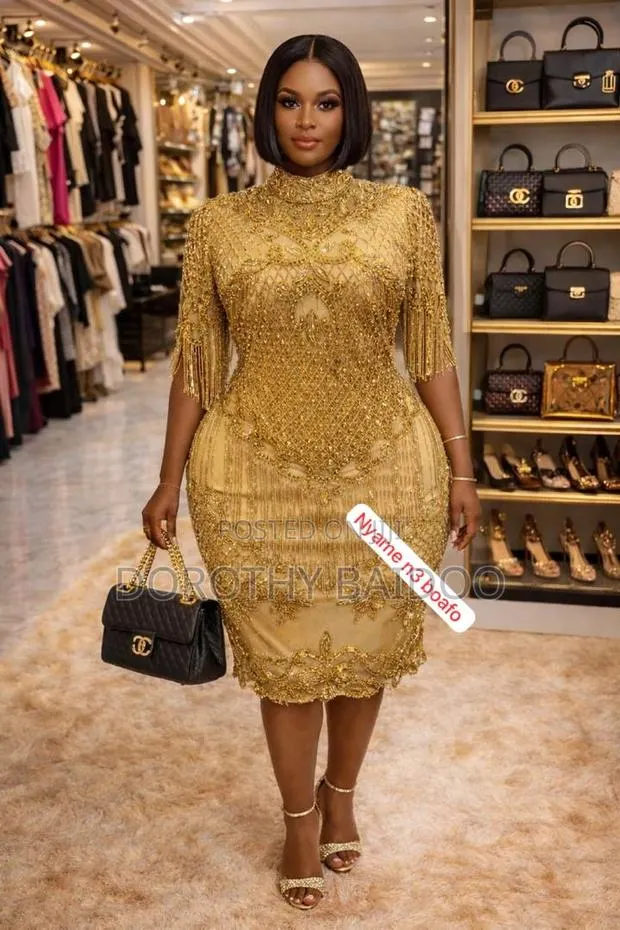 Gold Dress Medium Size to 3xl (Size 12 to 16 ) · Photo 1
