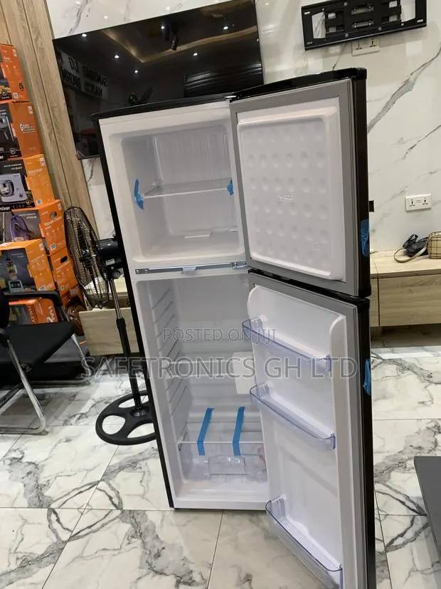 Valuable Pf-2521w0-5e Pearl Double-Door Refrigerator · Photo 1