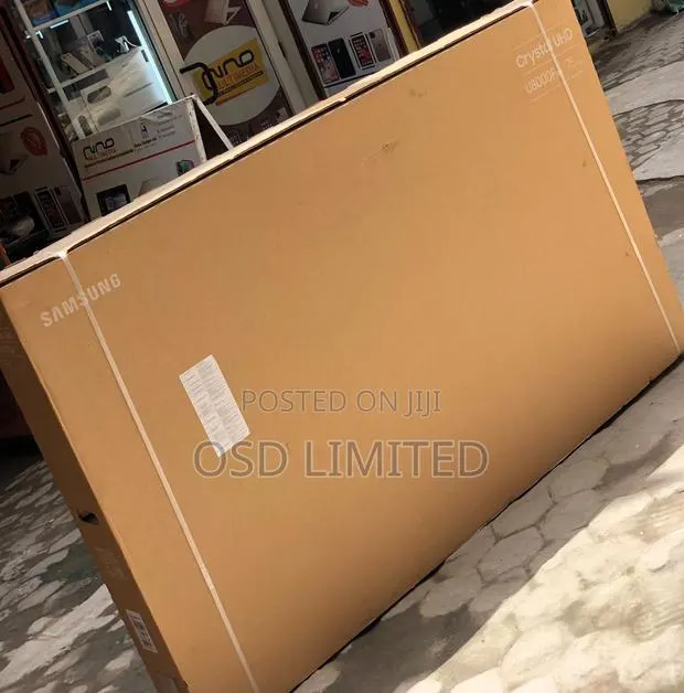 Samsung Uhd Crytal Smart TV · Photo 1