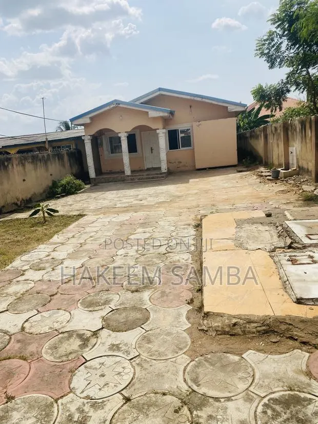 2bdrm House in Amasaman for rent · Photo 1