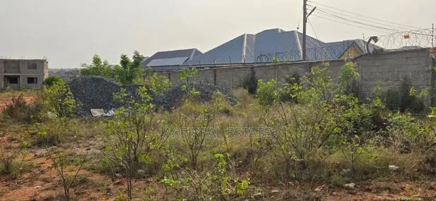 Great Value in Plots / Tema Community 25 · Photo 1