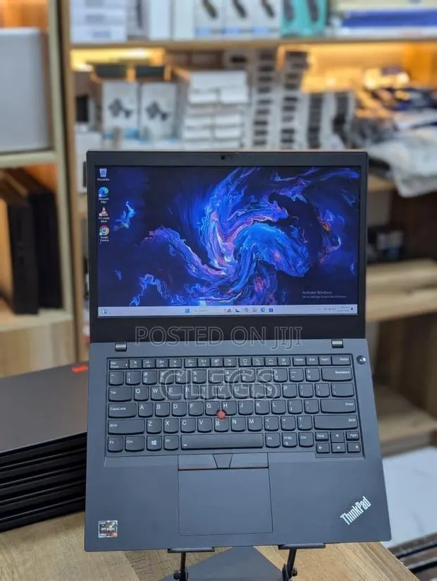 Laptop Lenovo ThinkPad L14 8GB AMD Ryzen 3 SSD 256GB · Photo 1