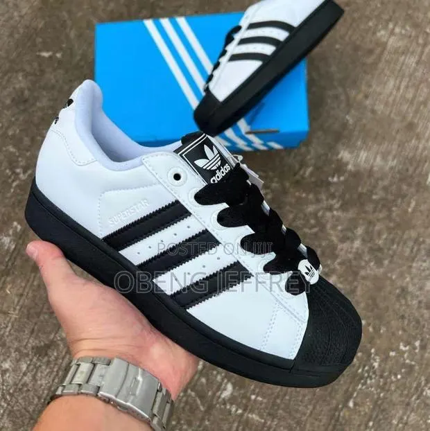 Original Adidas Superstar 2 in Colours · Photo 1