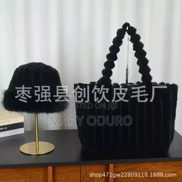 Tote Bag for Ladies, Very Quality · Photo 1