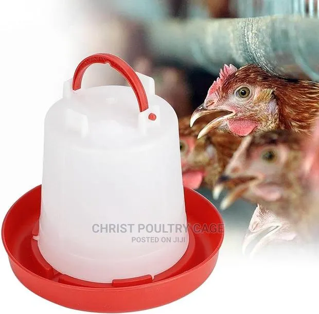 Plastic Poultry Drinkers · Photo 1