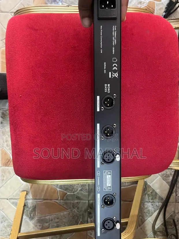 Deton Mc100 Bass Enhancer · Photo 1