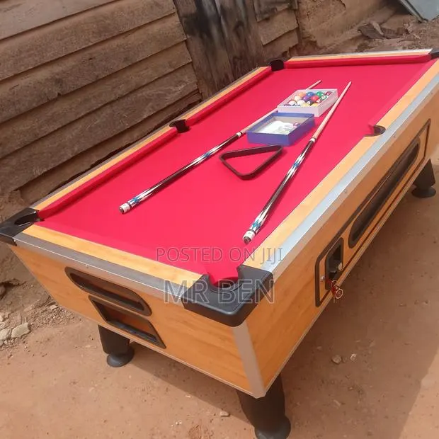 Marble Coin Operated Pool/Snooker Table With All Accessories · Photo 1