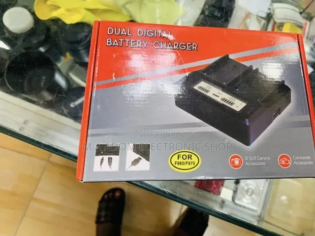Sealed in Box Dual Digital Battery Charger With USB Output. · Photo 1