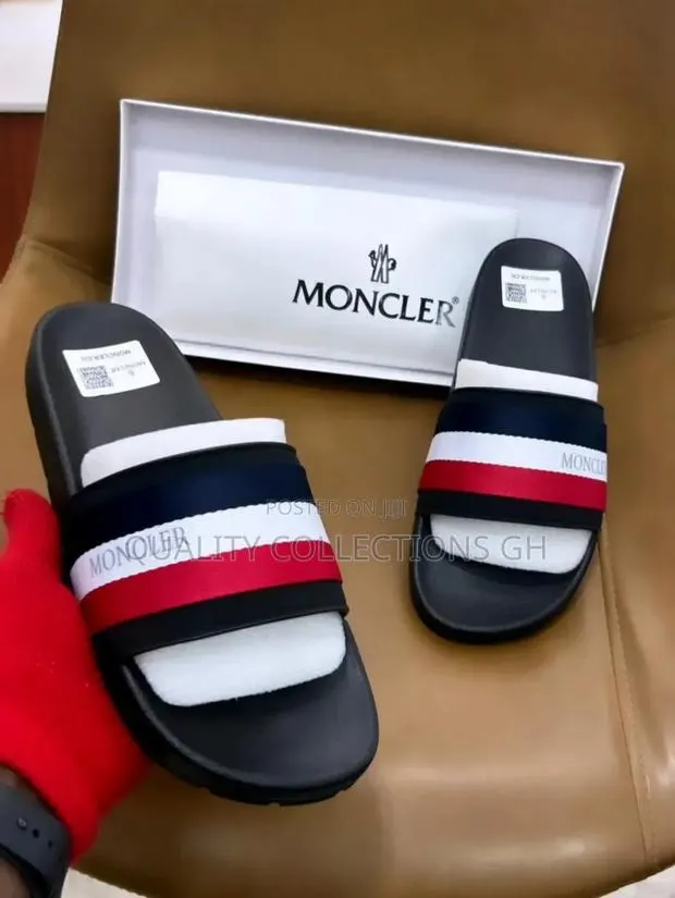 Moncler Slides · Photo 1