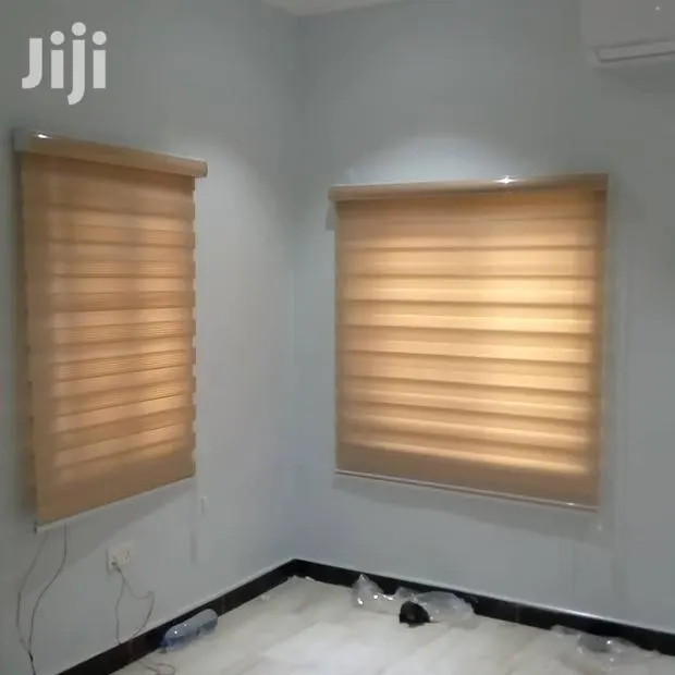 First Class Window Curtains Blinds · Photo 1