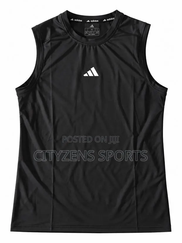 Adidas Black Sleeveless Top · Photo 1