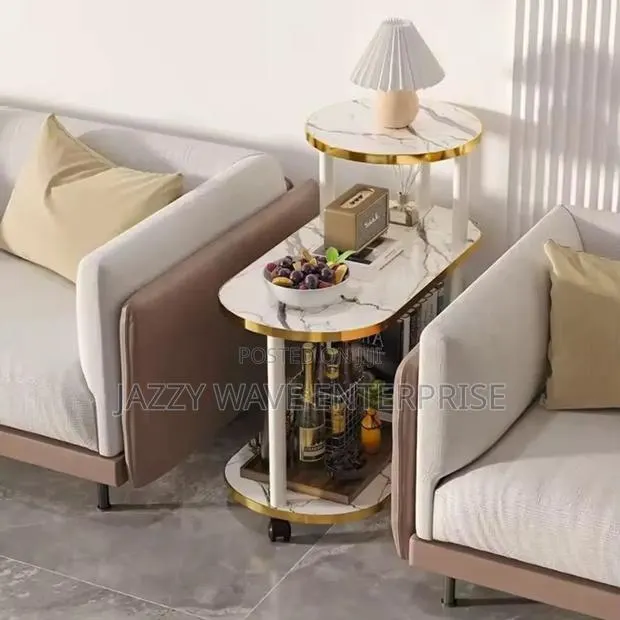 Coffee Table / Bedside Table · Photo 1