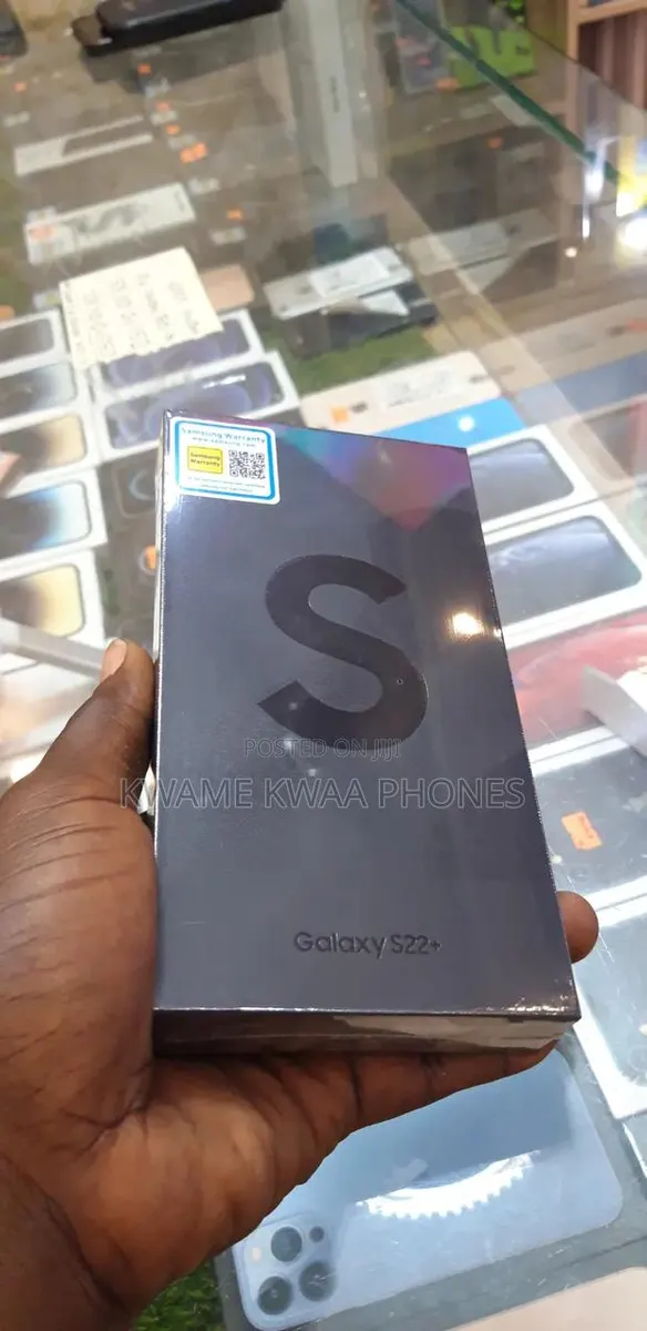 New Samsung Galaxy S22+ 5G 128 GB Blue · Photo 1