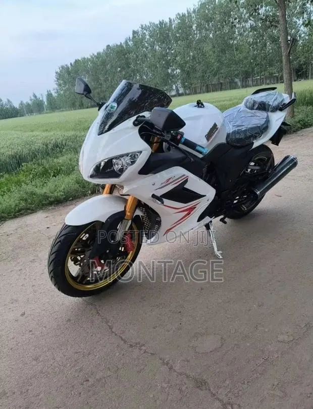 Ducati Sport Touring 2024 White · Photo 1