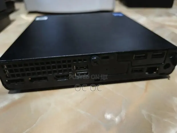 Desktop Computer HP 16GB AMD Ryzen 5 SSD 512GB