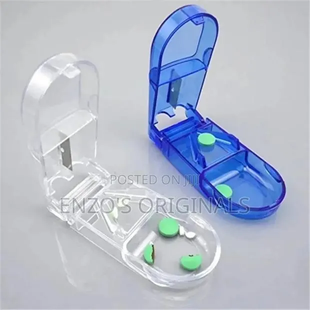 Pill Cutter for Splitting Tablets · Photo 1