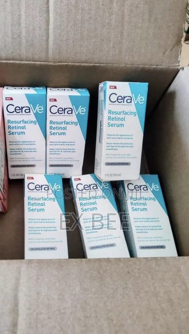 Cerave Resurfacing Retinol Serum · Photo 1