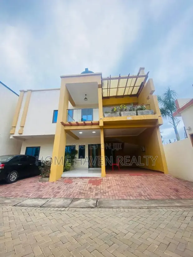 3bdrm House in Mile 7, Achimota for rent · Photo 1
