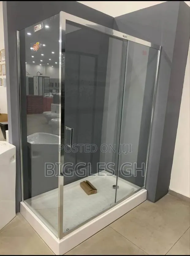 Glass Shower Cubicle- 120×90 · Photo 1