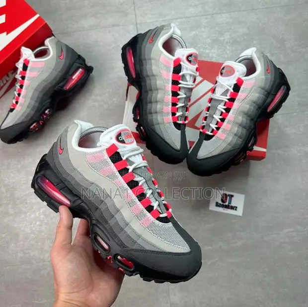 Nike Air Max 95 Og “ Solar Red” Sneakers · Photo 1