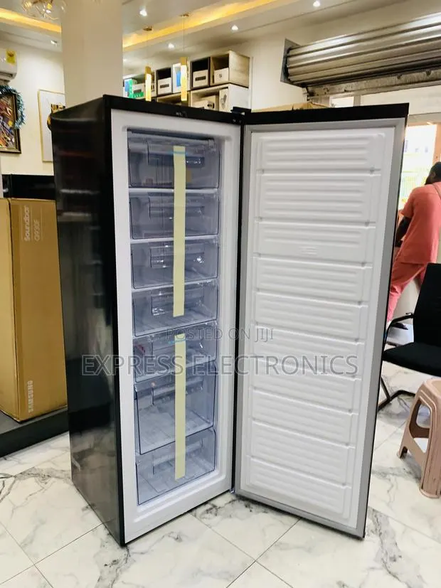 Less Expensive Upright Freezer Pearl Pf-370. · Photo 1