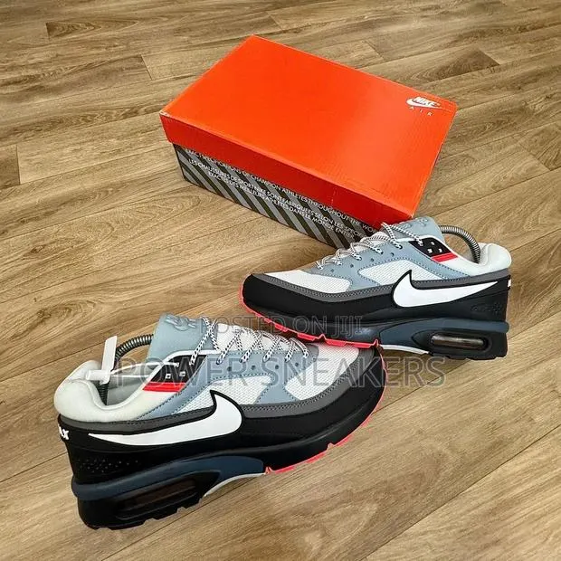 Nike Air Max BW · Photo 1