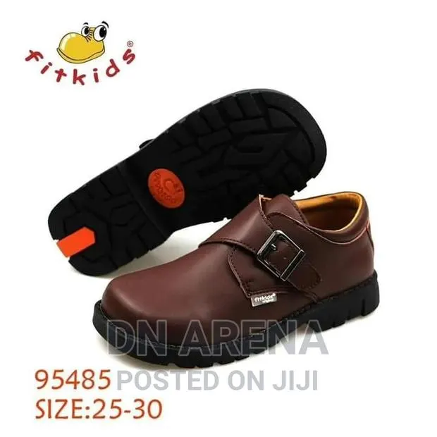 Quality Boys and Girls Shoes · Photo 4