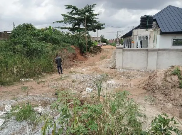 Half Plot of Land for Sale at Ipt Bokankye · Photo 1
