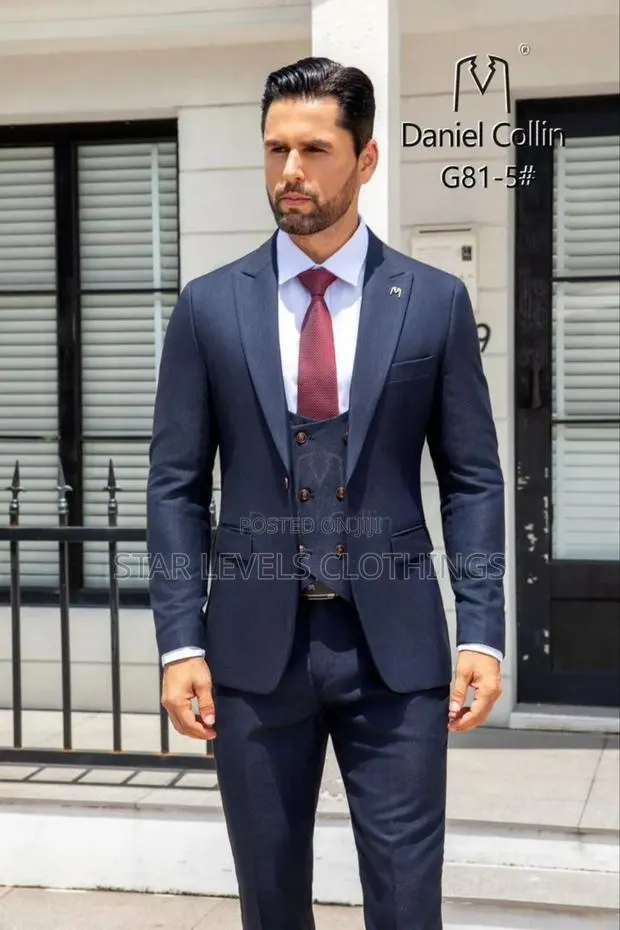 Star 3pcs Suits Available for Men · Photo 1