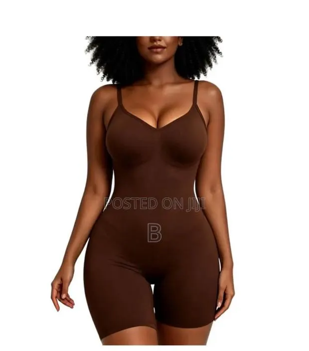 Brown Dress · Photo 1