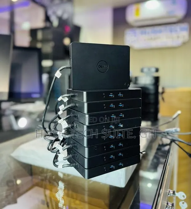 Dell WD15 USB C Dock Station · Photo 4