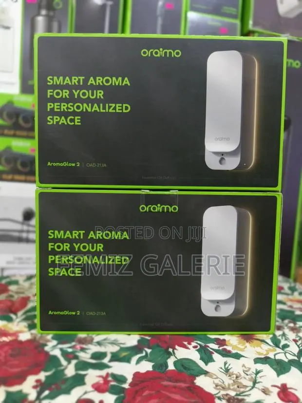 Oraimo AromaGlow 2 Wall-Mount Sensor Night Light Oil Diffuser · Photo 1