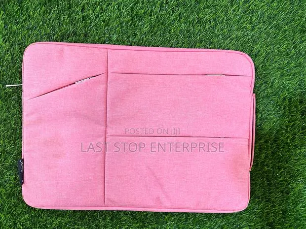 Quality and Classic Laptop Bag · Photo 1