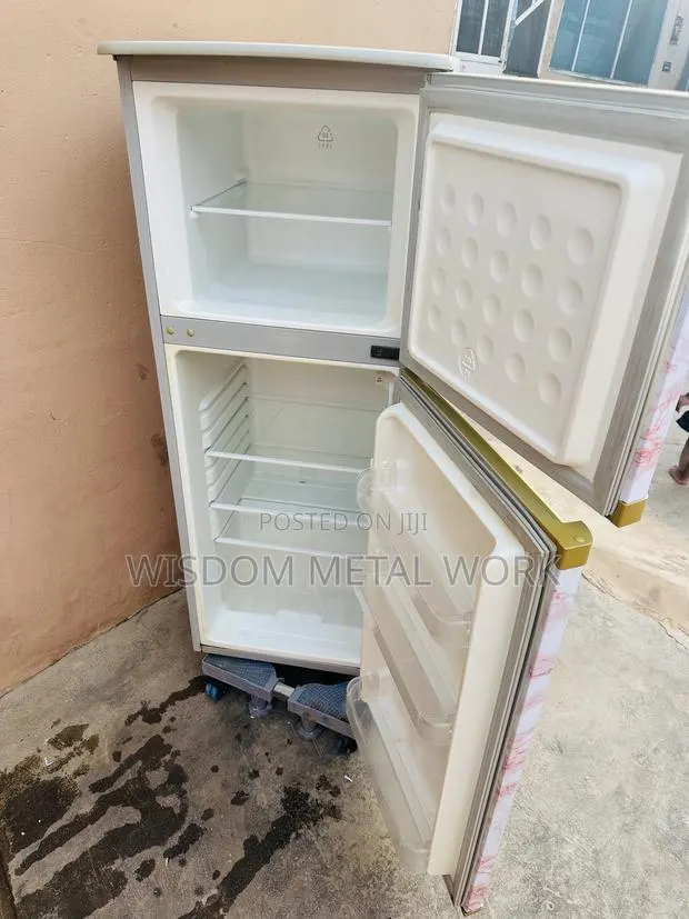Midea Double Decker Refrigerator · Photo 1