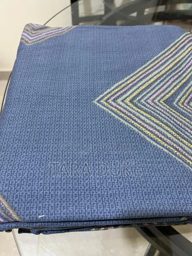 Blue Base Bedsheets Double Bed · Photo 1