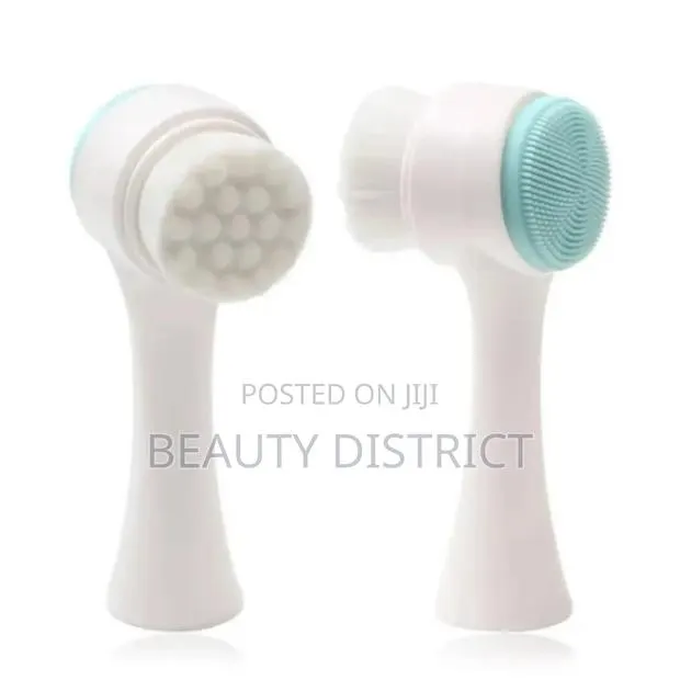 Facial Cleansing Brush · Photo 1