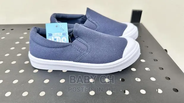 Blue Denim Unisex Sneakers · Photo 3