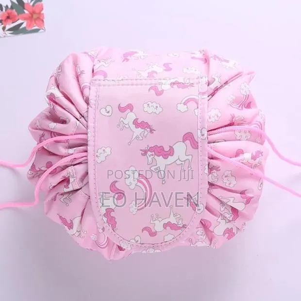 Cosmetic Bag (Draw-String) · Photo 1