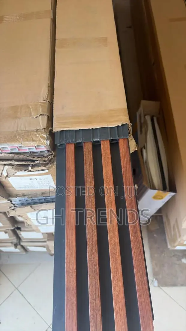 Fluted Panels · Photo 1