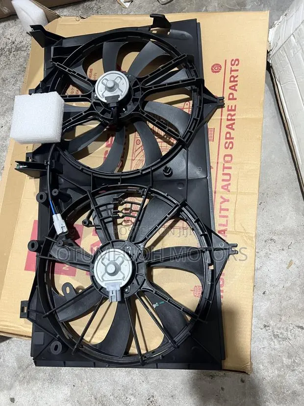 Toyota Camry (Spider) 2012 2013 2014 2015 2016 2017 Fan · Photo 1