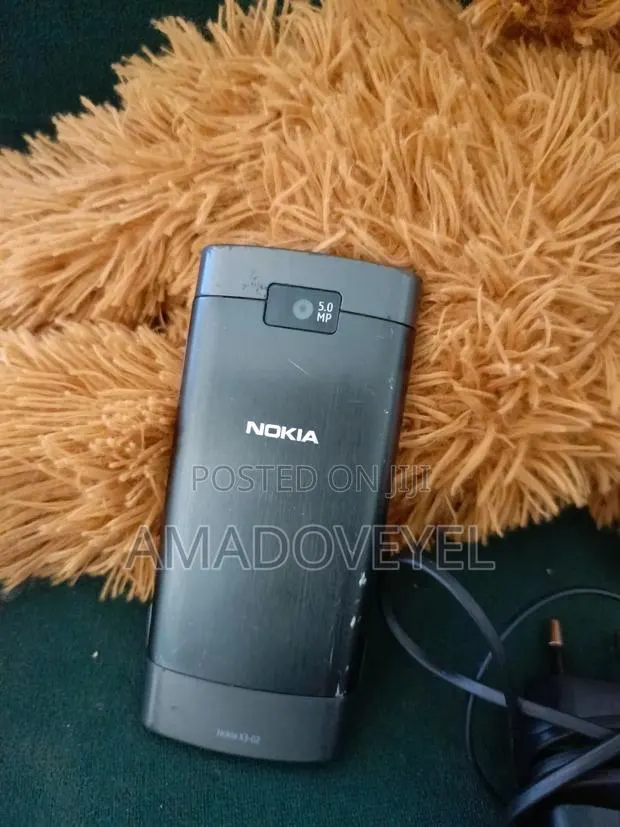 Nokia X3-02 Touch and Type Black · Photo 1