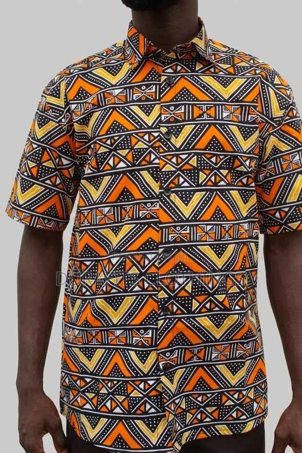 Men’s Vibrant Orange Chevron African Print Short-Sleeve Shirt · Photo 1