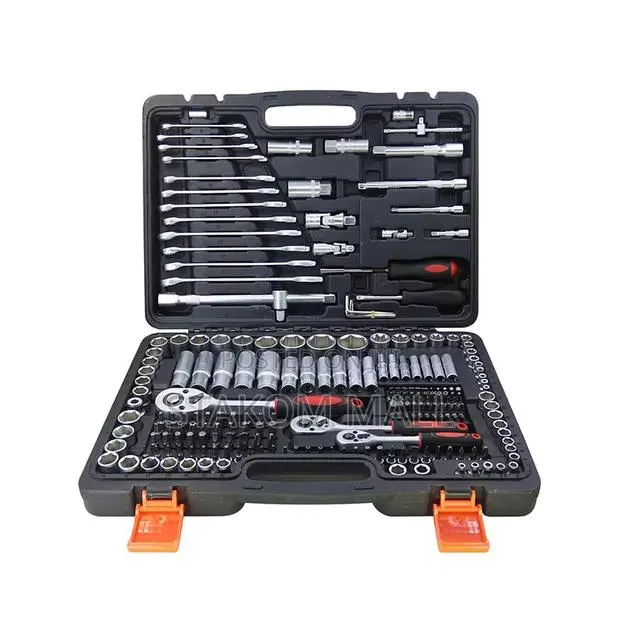 Tools Kit With a Box - 105 Pieces · Photo 1