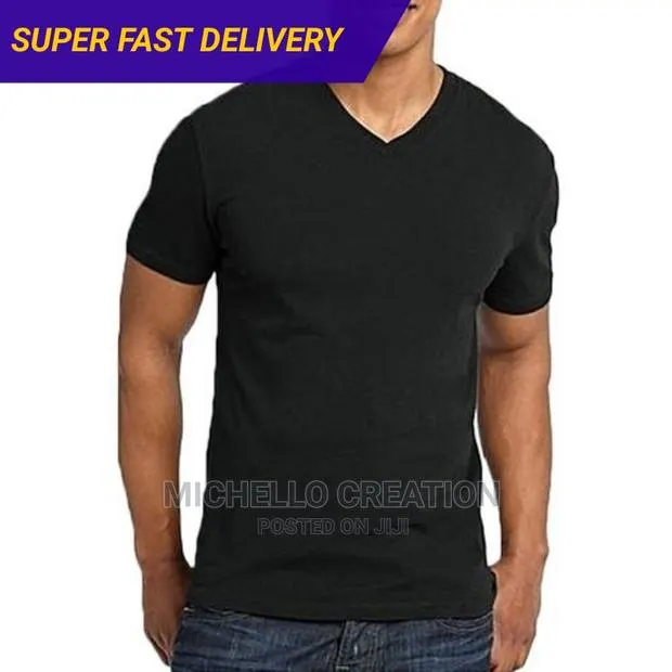 Chase Deer V Neck T-shirt Short Sleeve Long Sleeves · Photo 1