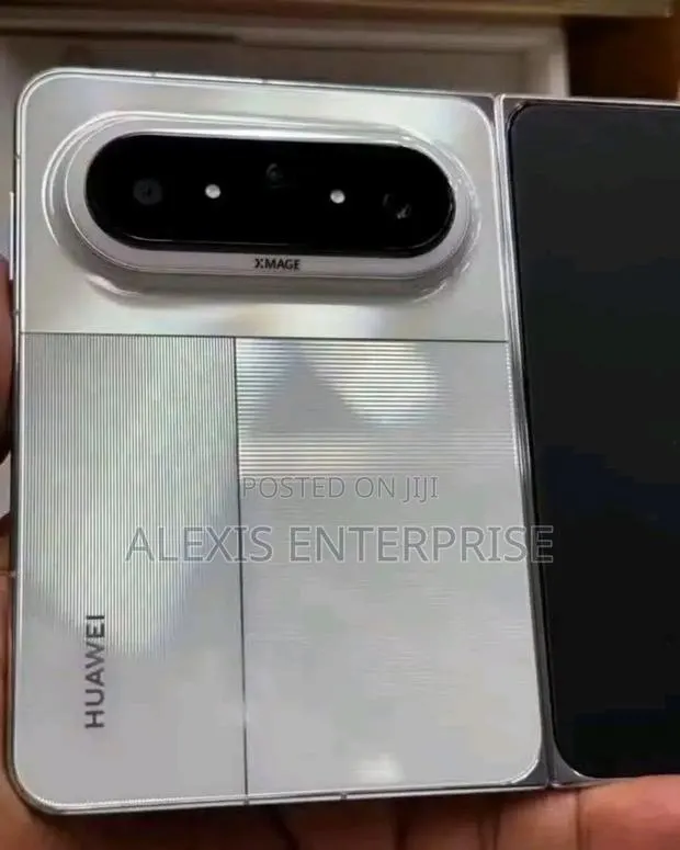 New Xiaomi 18 Fold 512 GB White · Photo 1