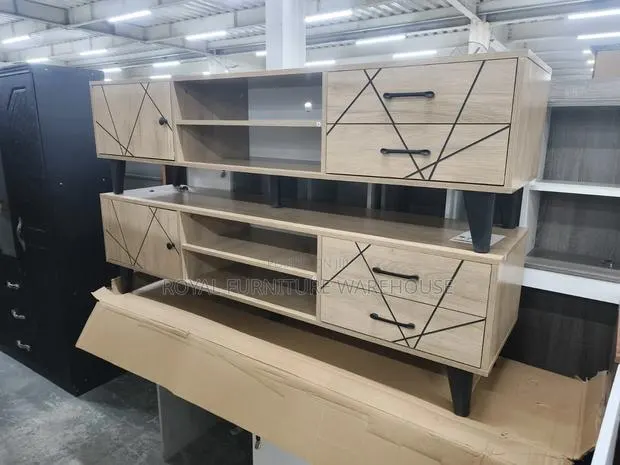 Modern Light Oak TV Stand. · Photo 1