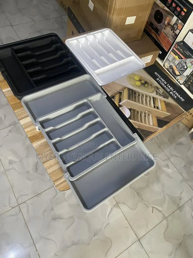 Large Kitchen Drawer Storage Organizer (Adjustable) · Photo 1